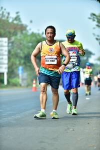 BIB: 7893, 42821
                            <button type="button" onclick="openModal(10115201)" class="btn btn-primary btn-sm float-right btn-popup" data-toggle="modal" data-target=".modal-high-quality">
                        <i class="fas fa-shopping-cart"></i> Add to Cart
                    </button>
                                            <button type="button" onclick="isThisMe(10115201, true)" class="btn btn-success btn-sm float-right btn-popup btn-isme hidden" data-toggle="tooltip" data-placement="bottom" title="นี่คือรูปของคุณใช่ไหม คลิกที่นี่เพื่อเอาเข้าอัลบั้ม">
                        <i class="fas fa-plus"></i> Add to album
                    </button>
                    <button type="button" onclick="isThisMe(10115201, false)" class="btn btn-warning btn-sm float-right btn-popup btn-isnotme hidden">
                        <i class="fas fa-ban"></i> Remove from album
                    </button>